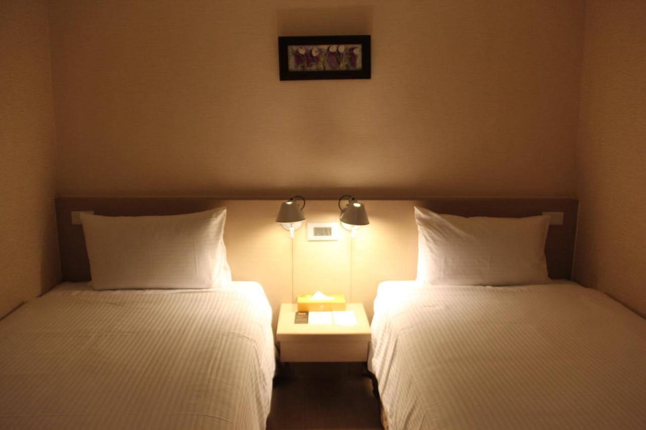 Mellow Fields Hotel Taipei Exteriör bild
